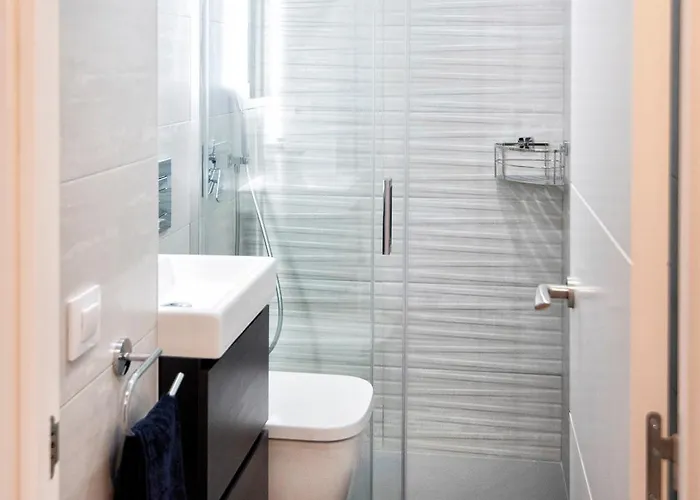 Amazimg At 200m From The Daire