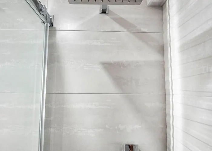 Daire Amazimg At 200m From The *