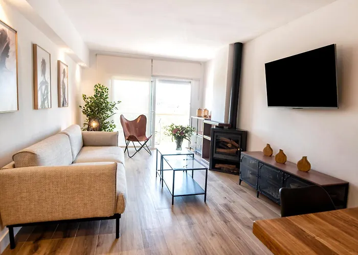 Amazimg At 200m From The Daire *